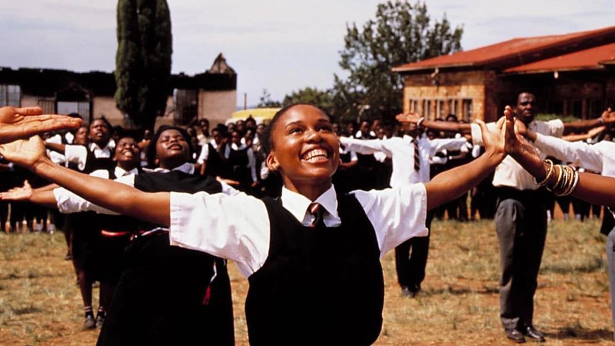 Critique Sarafina le chant d'un peuple